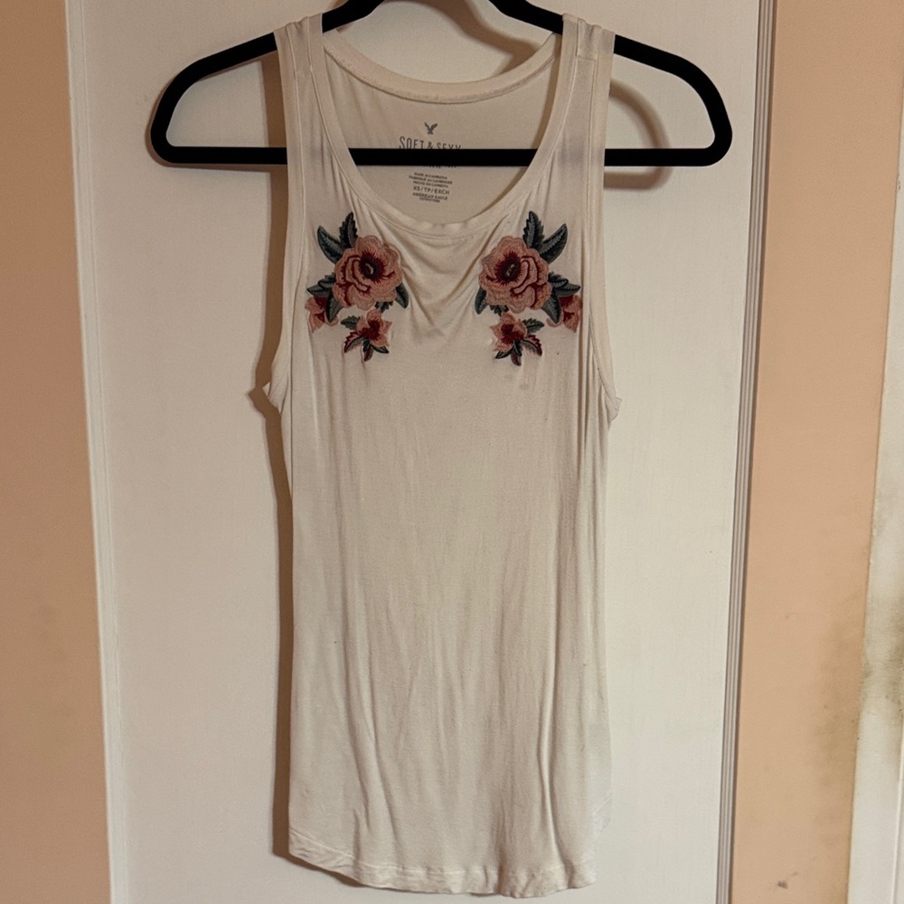 American Eagle Soft & Sexy Tank Bundle